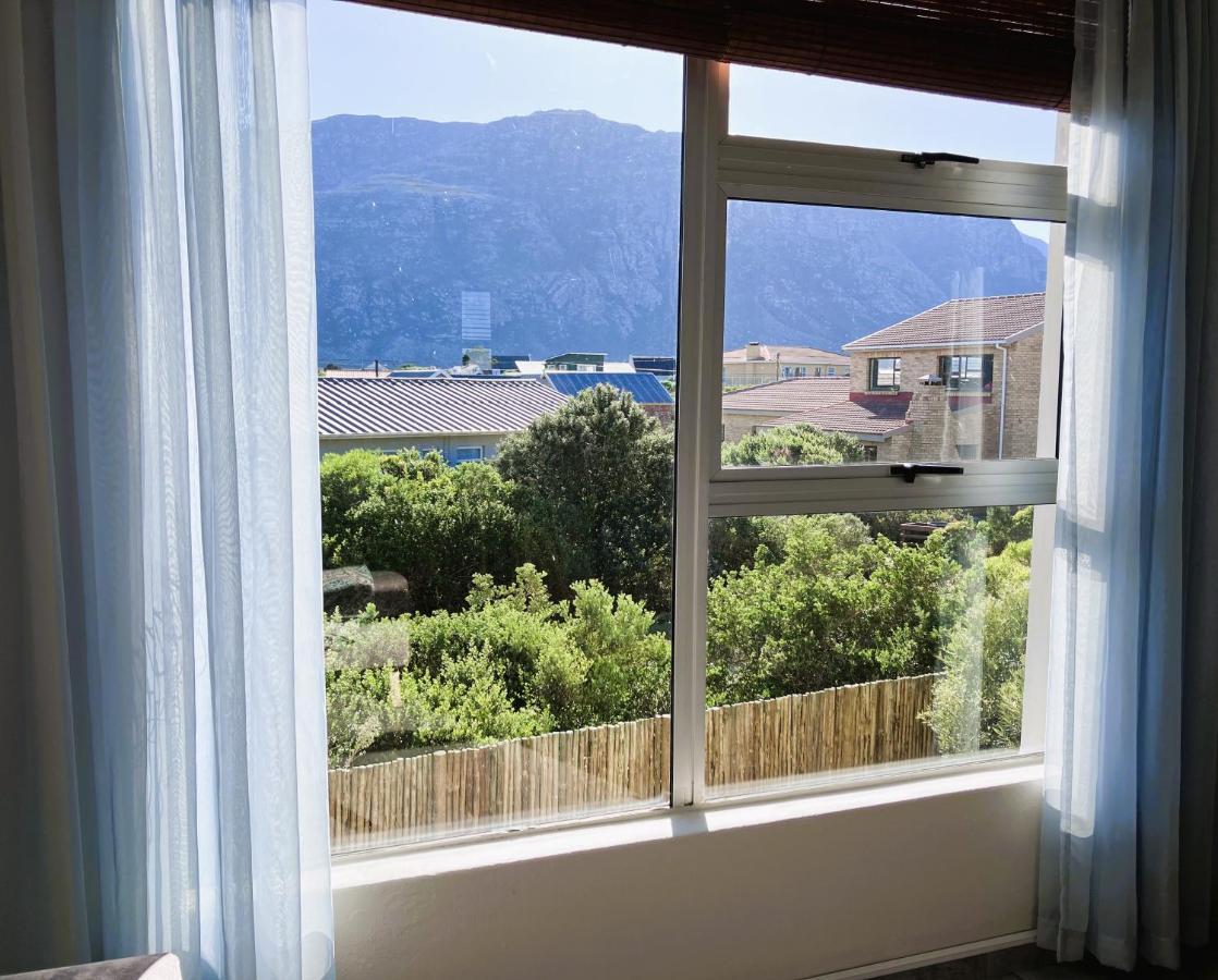 Silverdunes - Seaview Bettys Bay Exterior photo